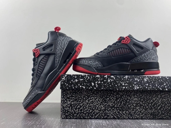 Kicked Out Shoe Store Bred FQ1579-006 Spizike Jordan Low 0801